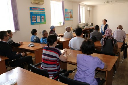 «Туған жерге тағзым» бағдарламасы аясында «Туған өлке перзенттері» атты ақпарат сағаты.